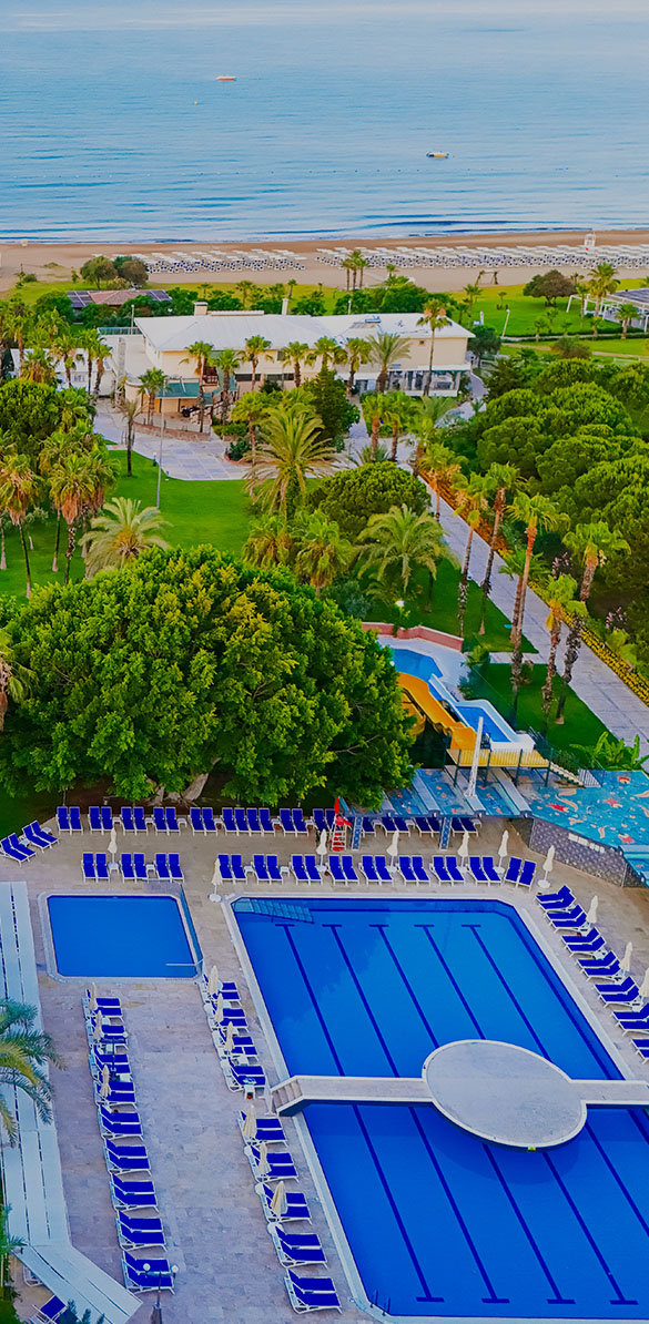 Strand Pool