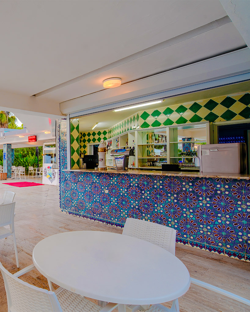 Sural Hotel Pool Bar List Card